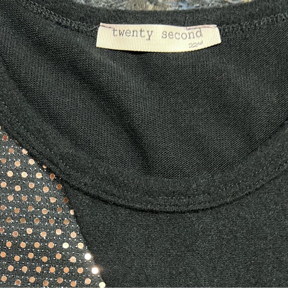 BLACK SWEATER WITH SPANGLE SHIMMER SEQUINS SIZE SMALL by TWENTY SECOND - Picture 6 of 11